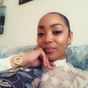 Meet your Posher, April